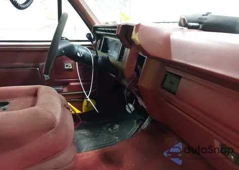 1986 Ford F250 из США, поврежденный, VIN 1FTHX2519GKB51638